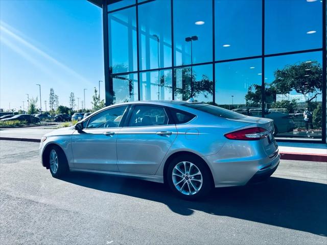 2020 Ford Fusion Hybrid SE