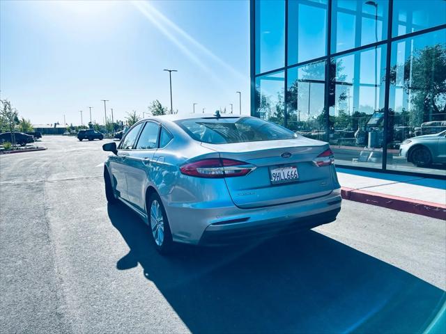 2020 Ford Fusion Hybrid SE
