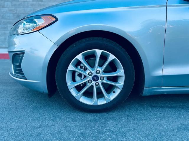 2020 Ford Fusion Hybrid SE