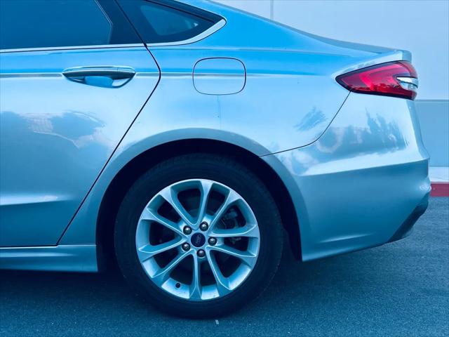 2020 Ford Fusion Hybrid SE