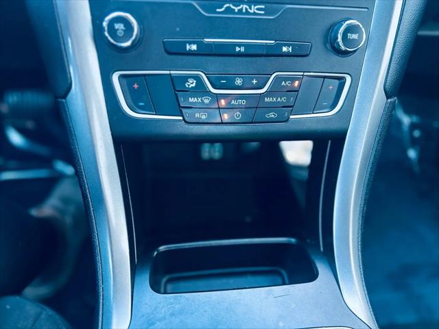 2020 Ford Fusion Hybrid SE