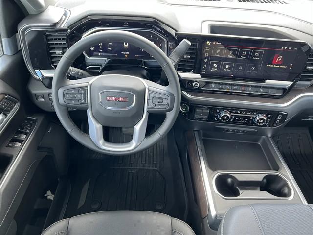 2026 GMC Sierra 2500HD Crew Cab, Standard Bed, SLT, 4WD