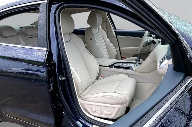 2026 Genesis G70 2.5T RWD Prestige