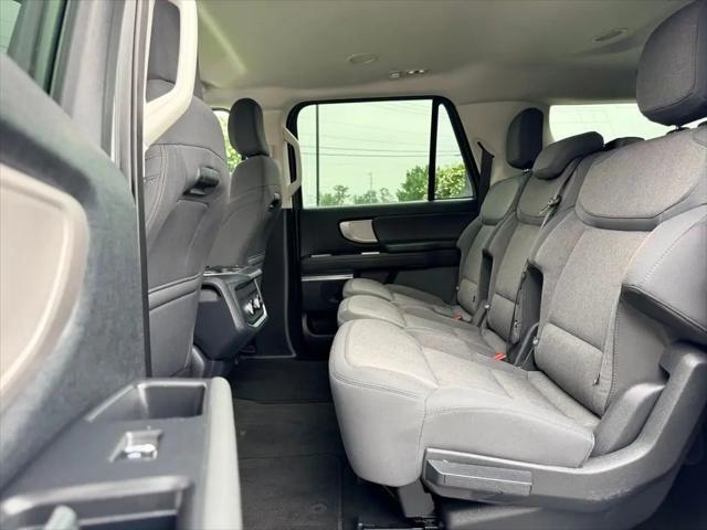 2025 Ford Expedition Active MAX