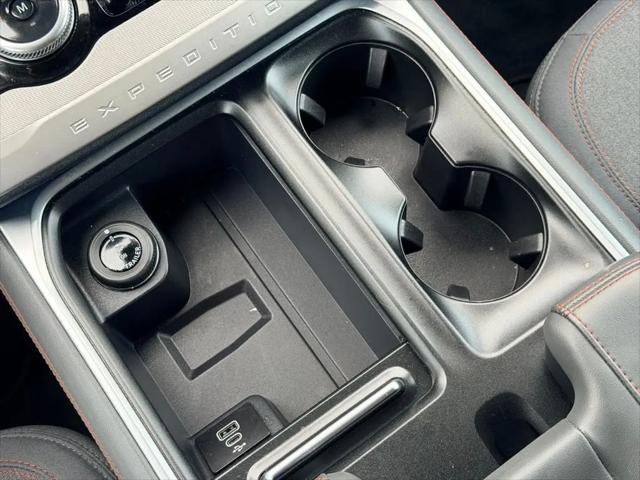 2025 Ford Expedition Active MAX