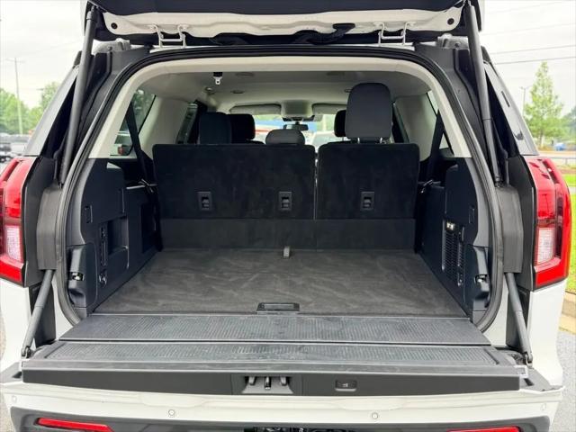 2025 Ford Expedition Active MAX