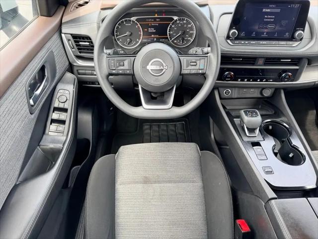 2023 Nissan Rogue SV FWD