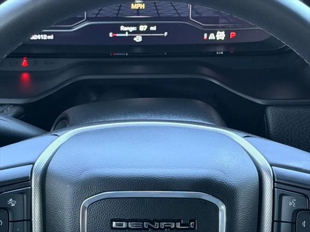2023 GMC Yukon 4WD Denali