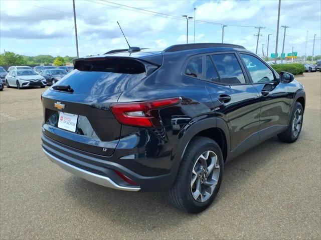 2025 Chevrolet Trax FWD LT