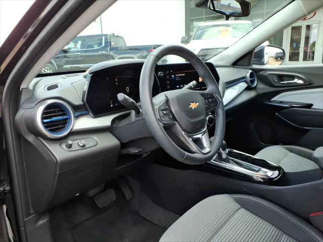 2025 Chevrolet Trax FWD LT