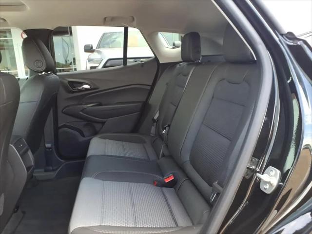 2025 Chevrolet Trax FWD LT