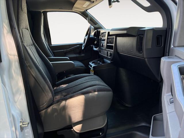 2026 GMC Savana Cargo 2500 Extended Wheelbase, Work Van, RWD