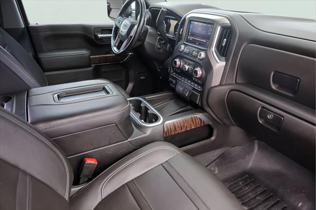 2022 GMC Sierra 3500HD 4WD Crew Cab Standard Bed Denali