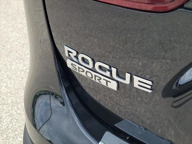 2022 Nissan Rogue Sport SV FWD Xtronic CVT