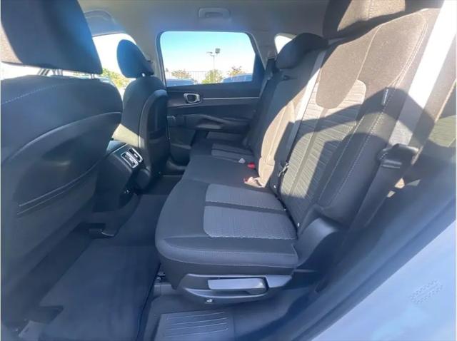 2026 Kia Sorento LX