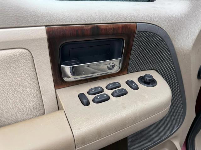 2006 Lincoln Mark LT 2WD