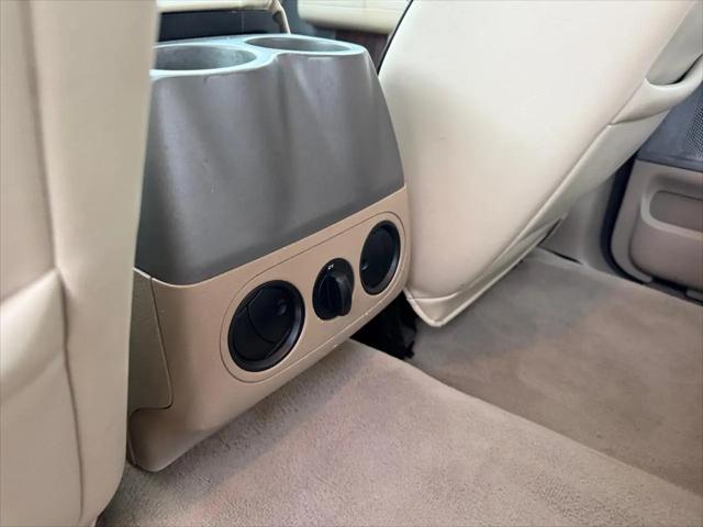 2006 Lincoln Mark LT 2WD