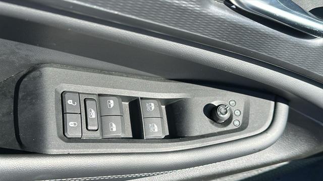 2025 Jeep Grand Cherokee Altitude 4x4