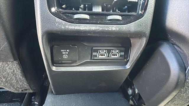 2025 Jeep Grand Cherokee Altitude 4x4