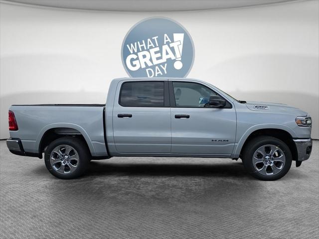 2026 RAM Ram 1500 RAM 1500 BIG HORN CREW CAB 4X4 57 BOX 2026 RAM Ram 1500 RAM 1500 BIG HORN CREW CAB 4X4 57 BOX