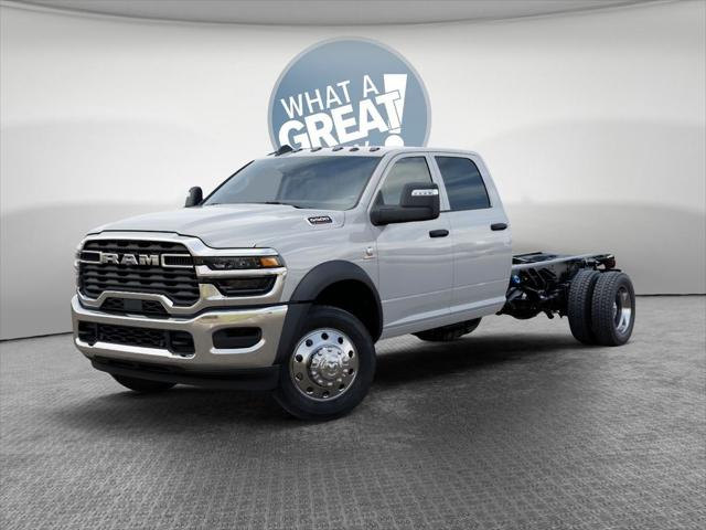 2026 RAM Ram 5500 Chassis Cab RAM 5500 TRADESMAN CHASSIS CREW CAB 4X4 84 CA
