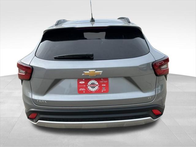 2025 Chevrolet Trax FWD LT