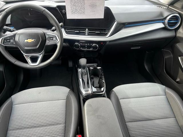 2025 Chevrolet Trax FWD LT