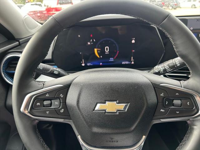 2025 Chevrolet Trax FWD LT