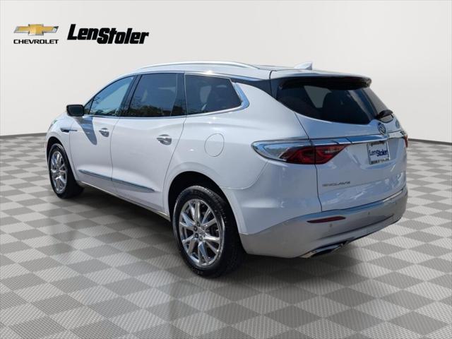 2023 Buick Enclave Essence FWD