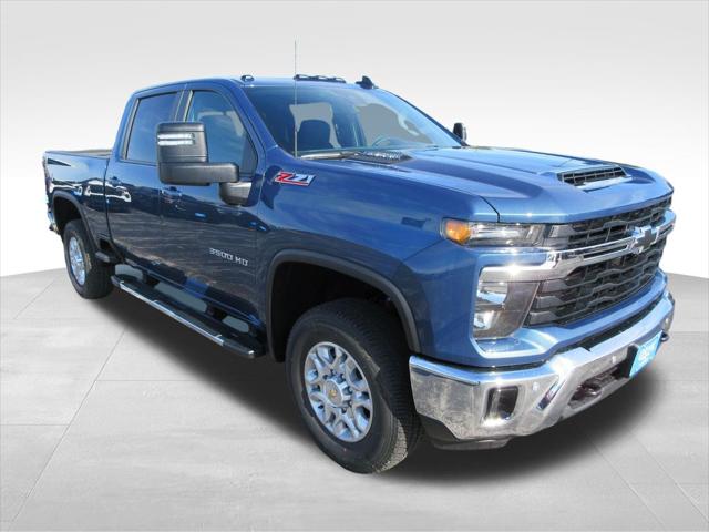 2026 Chevrolet Silverado 3500HD Crew Cab, Standard Bed, LT, 4WD