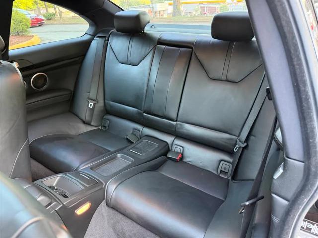 2011 BMW M3 Standard