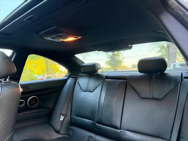 2011 BMW M3 Standard