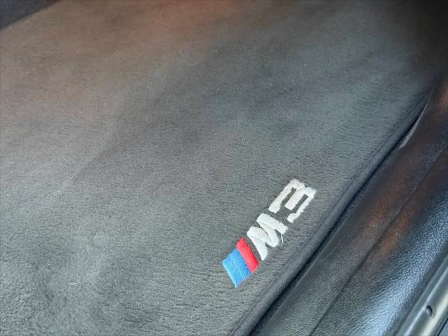 2011 BMW M3 Standard