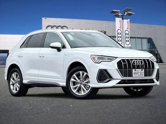 2025 Audi Q3 Premium 45 TFSI S line quattro Tiptronic