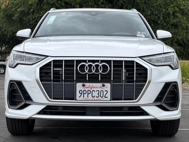 2025 Audi Q3 Premium 45 TFSI S line quattro Tiptronic