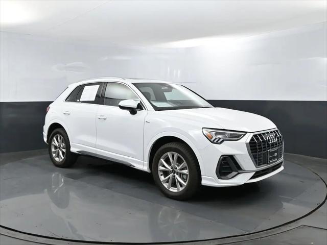 2025 Audi Q3 Premium 45 TFSI S line quattro Tiptronic