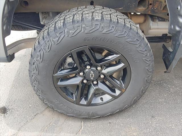 2023 Chevrolet Silverado 1500 4WD Crew Cab Short Bed Custom Trail Boss