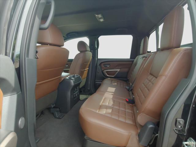 2023 Nissan Titan Crew Cab Platinum Reserve 4x4