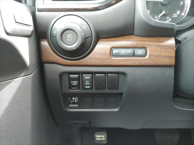 2023 Nissan Titan Crew Cab Platinum Reserve 4x4