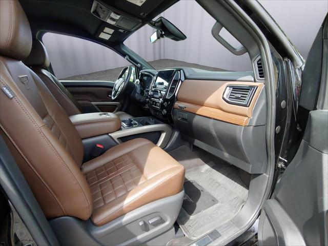 2023 Nissan Titan Crew Cab Platinum Reserve 4x4