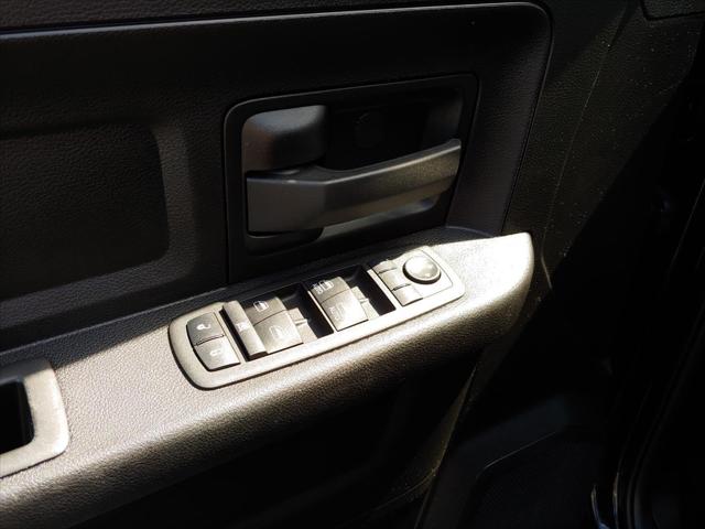 2022 Ram 1500 Classic Tradesman Crew Cab 4x4 5'7" Box