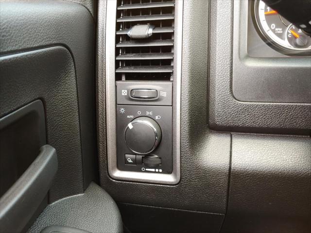 2022 Ram 1500 Classic Tradesman Crew Cab 4x4 5'7" Box