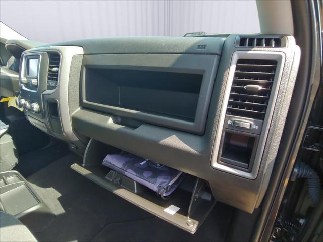 2022 Ram 1500 Classic Tradesman Crew Cab 4x4 5'7" Box