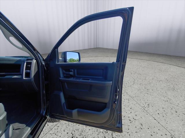 2022 Ram 1500 Classic Tradesman Crew Cab 4x4 5'7" Box