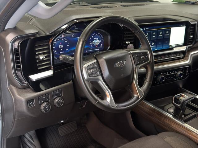 2025 Chevrolet Silverado 1500 4WD RST