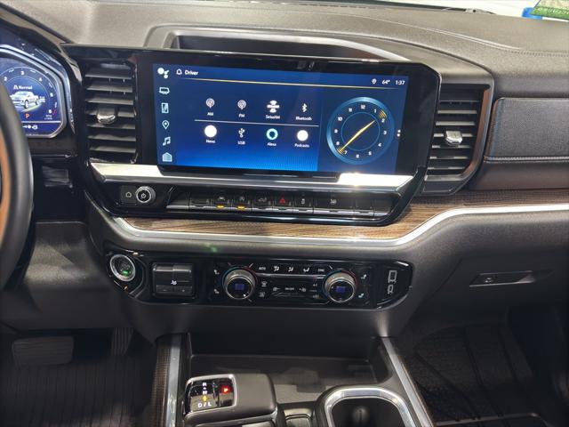 2025 Chevrolet Silverado 1500 4WD RST