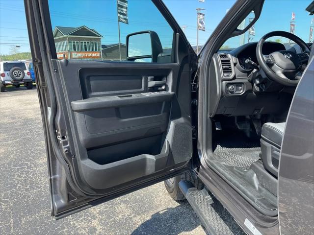 2025 Ram 2500 Tradesman Crew Cab 4x4 6'4" Box