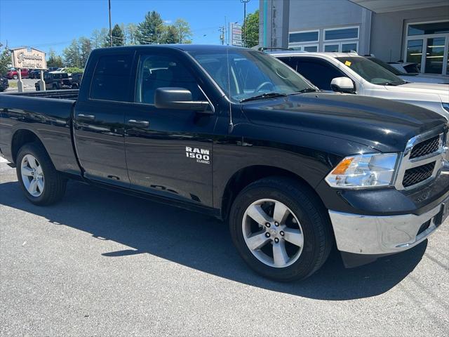 2024 RAM 1500 Classic SLT Quad Cab 4x4 64 Box 2024 RAM 1500 Classic SLT Quad Cab 4x4 64 Box