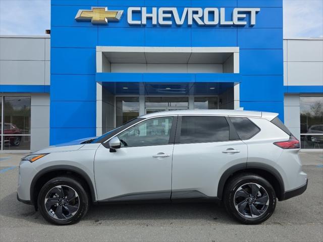 2025 Nissan Rogue SV FWD