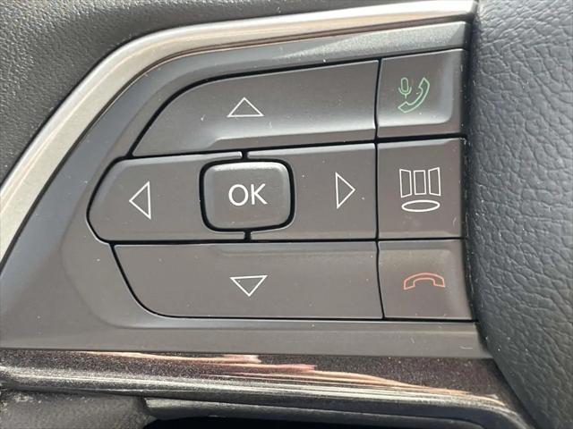 2023 Jeep Grand Cherokee Laredo 4x4